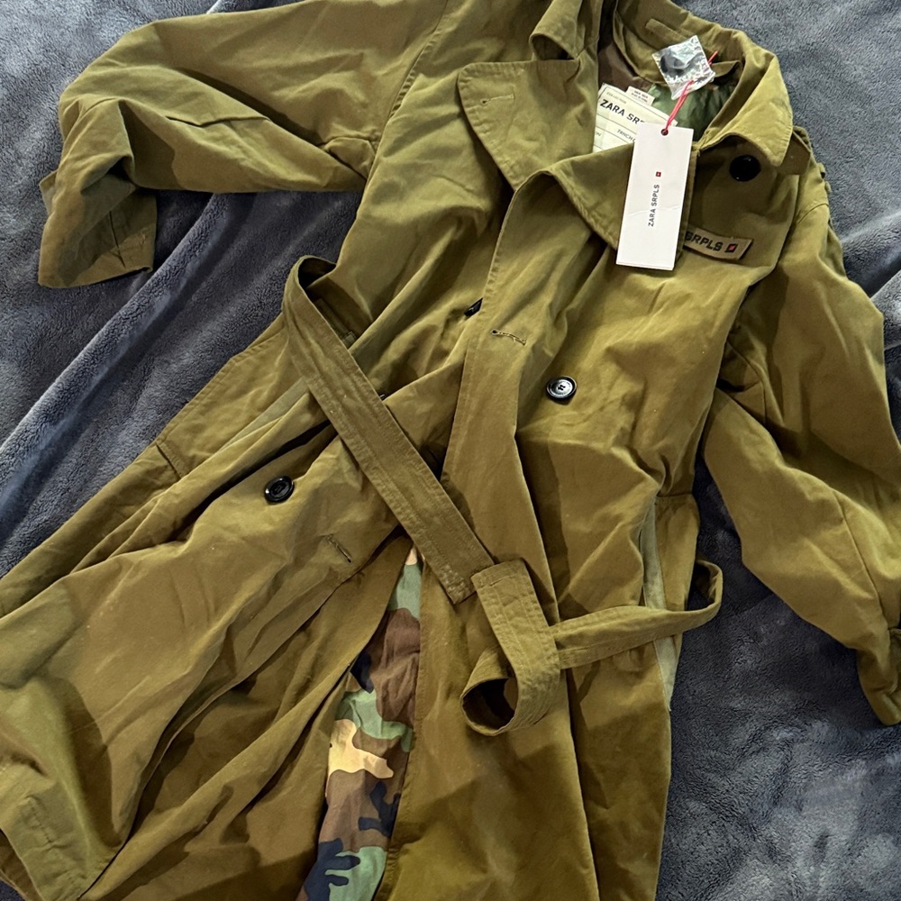 Zara Khaki Trench Coat with Patterned Lining